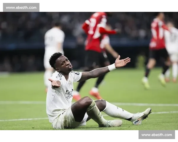 汉森铁闸锁死皇马锋线，肯尼迪绝杀助利物浦 1981 年欧冠登顶