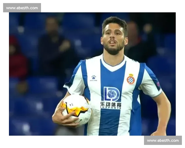 狼队官宣费尔 - 洛佩斯加盟 2300 万欧 + 200 万浮动签西班牙新星